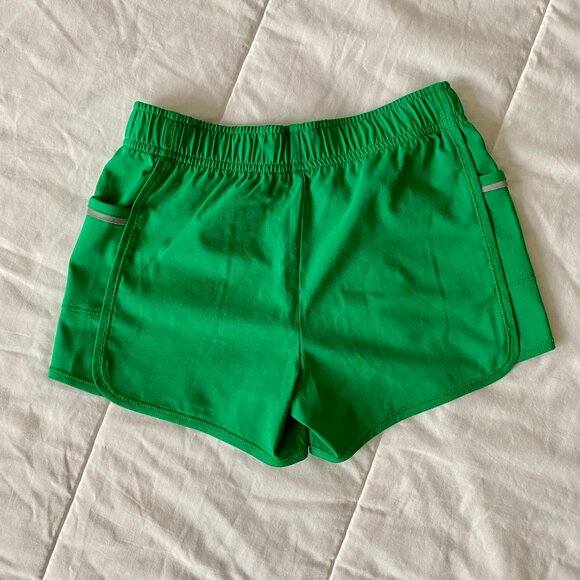 Primary Green Lightweight Short Running Shorts Size 8-9 - Picture 3 of 8